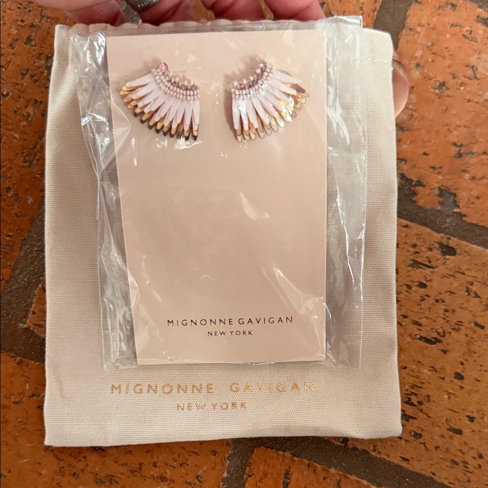 NWT - Mignonne Gavigan - Mini Madeline Earrings - Blush & Rose Gold